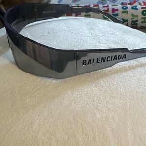 Balenciaga bb0041s Wearable Sunglasses